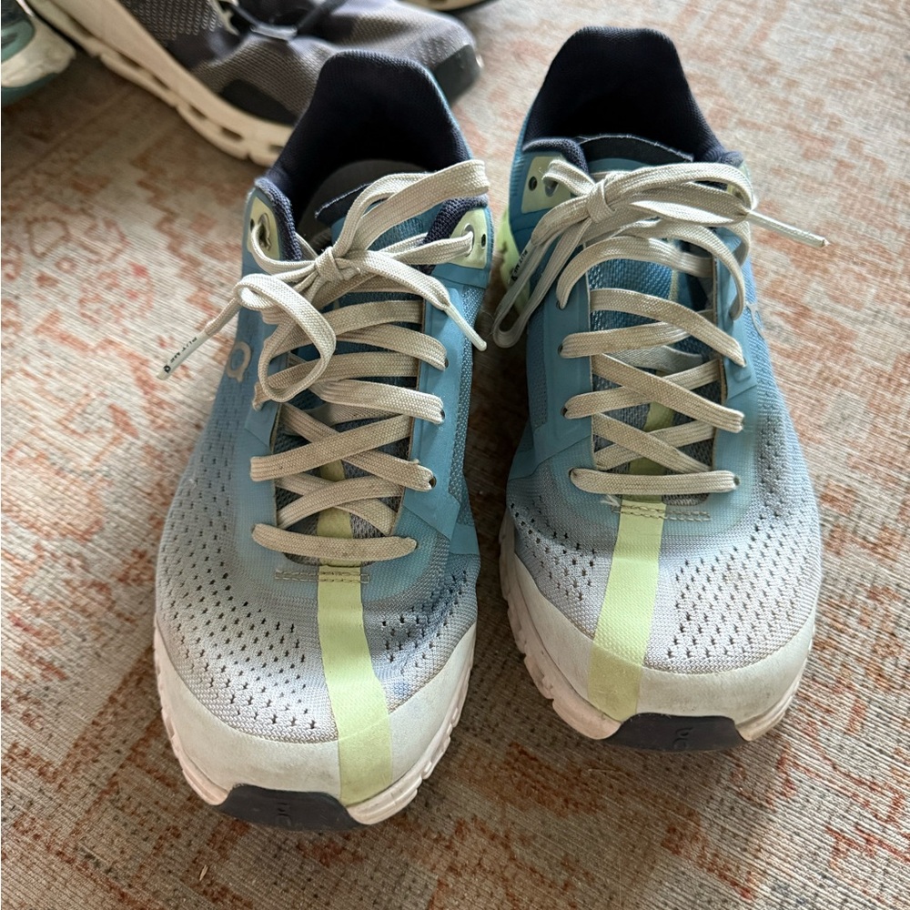 On Running Athletic Shoes - all three pairs sold together (will not separate) - Picture 8 of 8